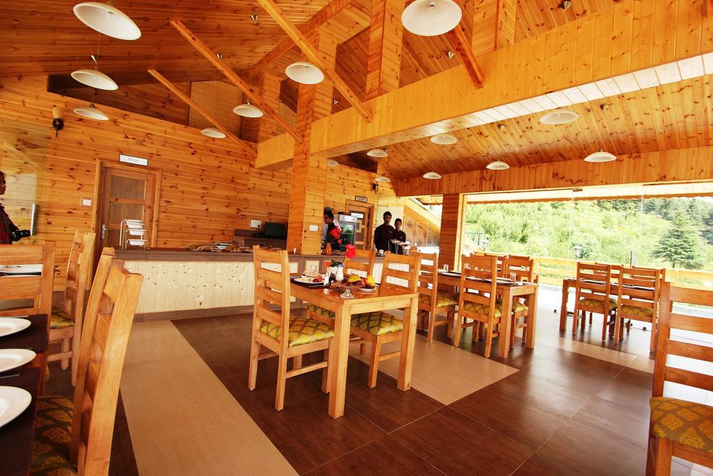 Vivaan The Sunrise Resort Manāli Esterno foto