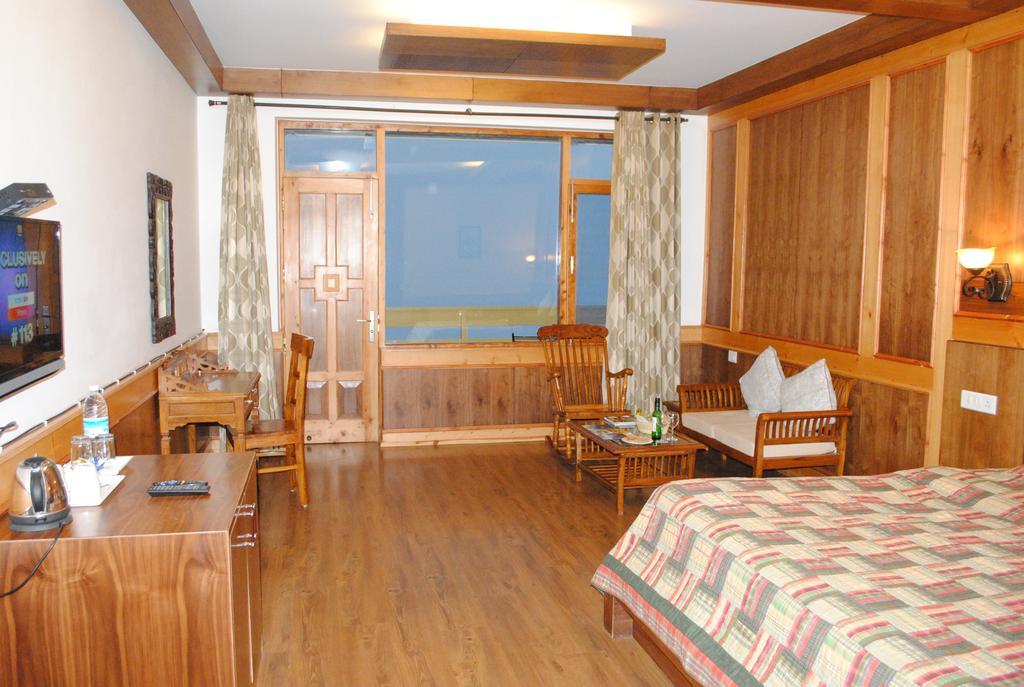 Vivaan The Sunrise Resort Manāli Esterno foto