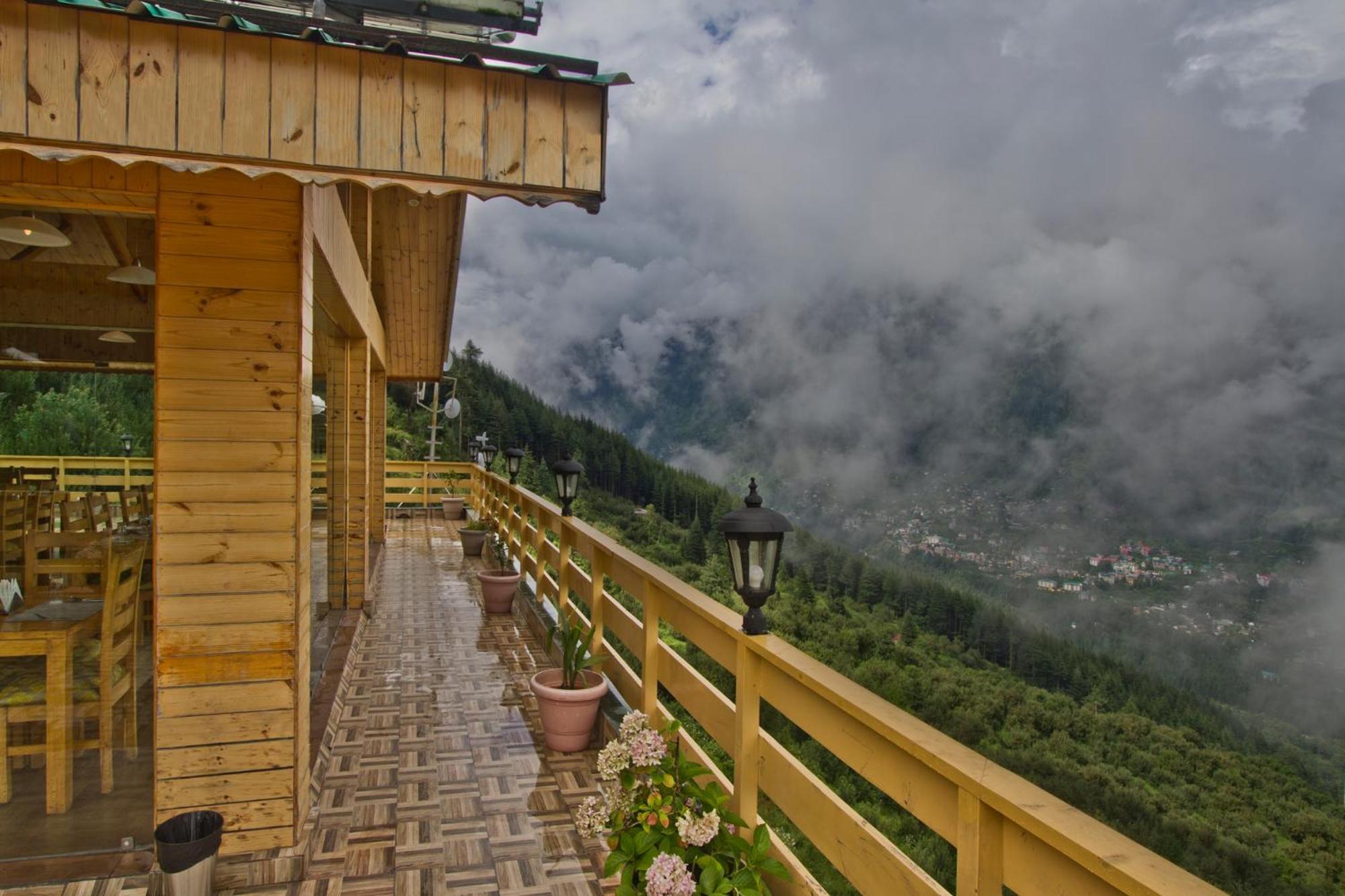 Vivaan The Sunrise Resort Manāli Esterno foto