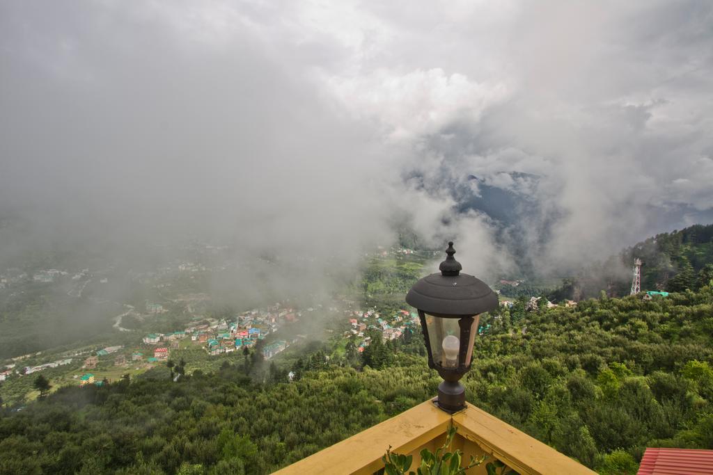 Vivaan The Sunrise Resort Manāli Esterno foto